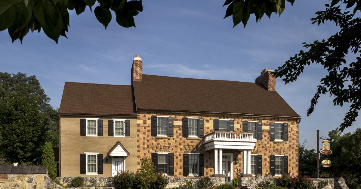 The Historic Smithton Inn | Discover Lancaster